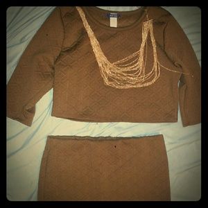 2piece quilted crop and pencil set