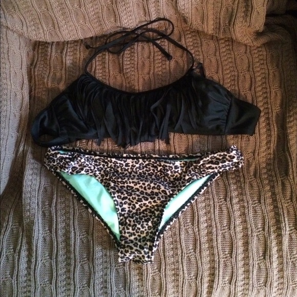 Black and leopard swim suit