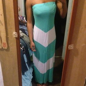 Maxi dress