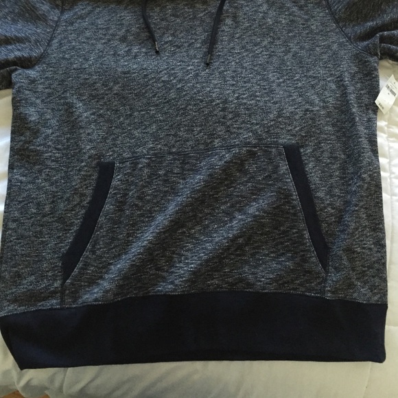 Gap Sweatshirt - Picture 3 of 3