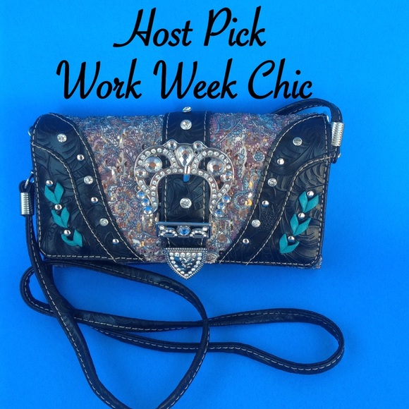 Handbags - Clutch/ Purse
