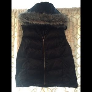 Women's Hooded Vest
