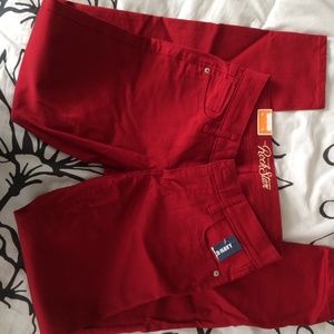 red skinny jeans