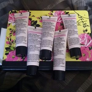 MARY KAY LIQUID FOUNDATION