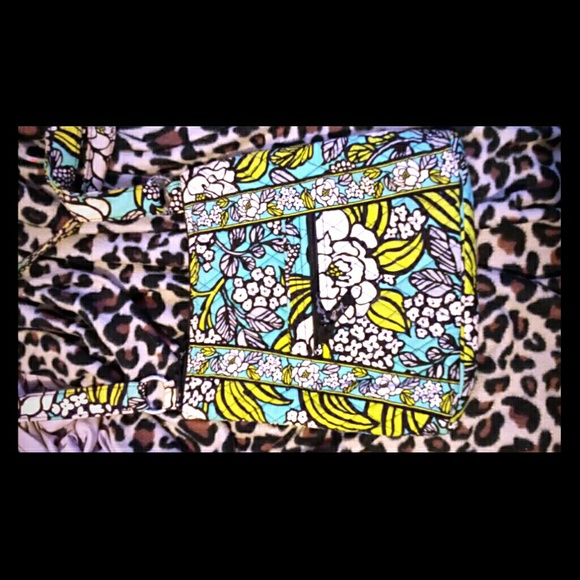 AUTHENTIC Vera Bradley Cross Body Purse
