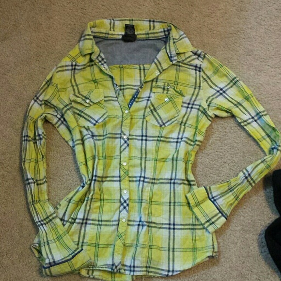 Cute yellow plaid hipster top