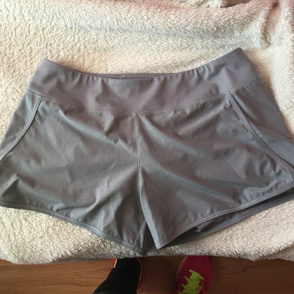 BRAND NEW Under armour shorts!