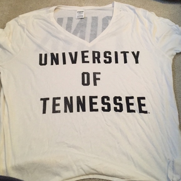 🚨MUST GO🚨 University of Tennessee Tee