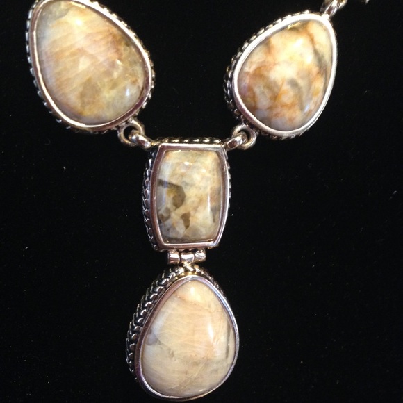 Barse necklace