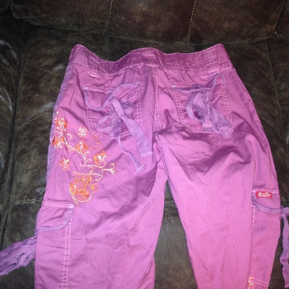 Miss Me pink capris