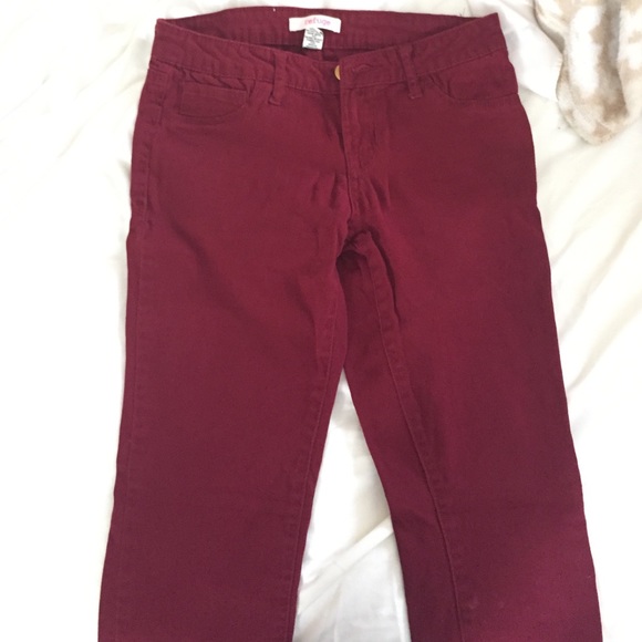 Burgundy/maroon skin tight leggings/jeans