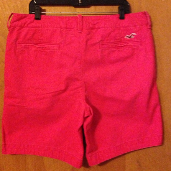 Shorts - Picture 4 of 4