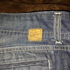 Lucky Brand blue jean Capri/shorts