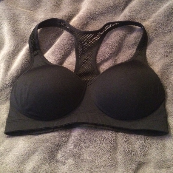 NWOT Pink Yoga Push-up Sports Bra