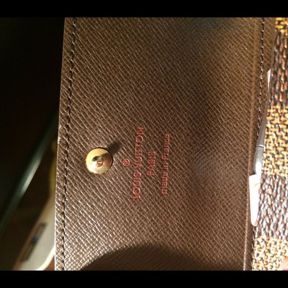 👏❌SOLD on FB❌LV 4 ring key holder Damier Ebene - Picture 2 of 4