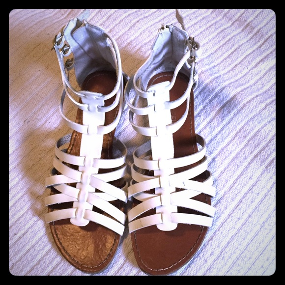 Traffic strappy white sandals