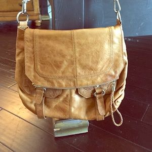 the sak leather messenger bag