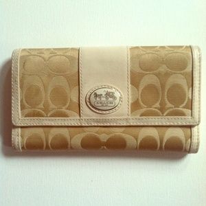 Beige Coach Wallet NWOT