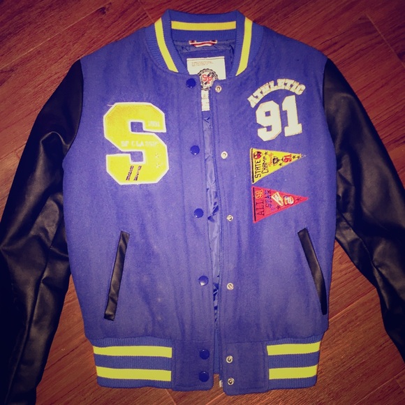 Cute & comfy varsity jacket