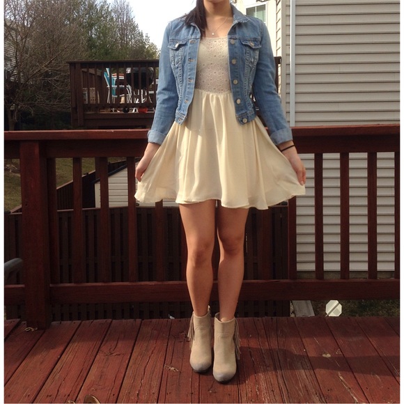 Forever 21 short le cream dress