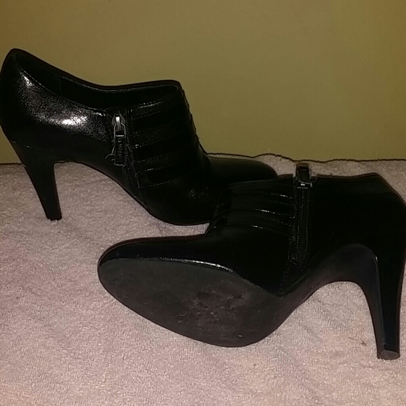 Franco Sarto bootie heels
