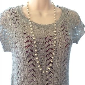 NWOT Knit top- gray