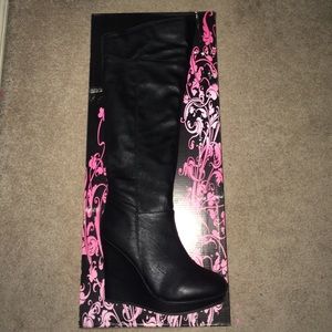 NEW knee hight black faux leather boots
