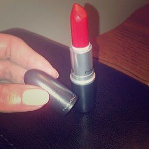 MAC Amplified Rockocco