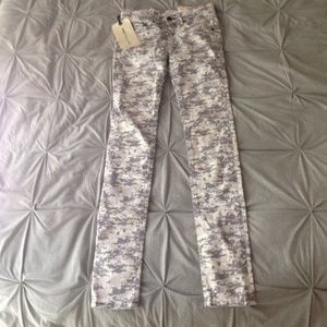 Patterned Jeans
