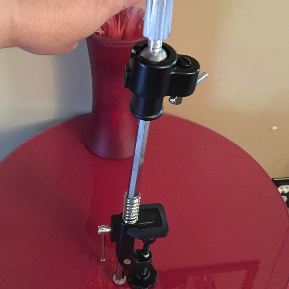 Manikin head stand $9