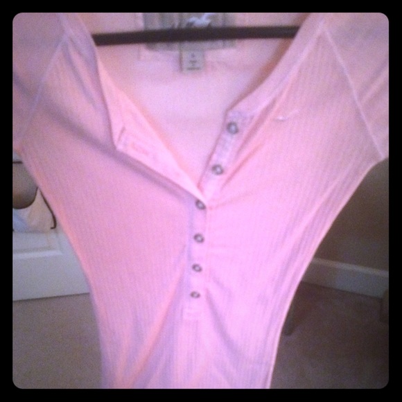 hollister top
