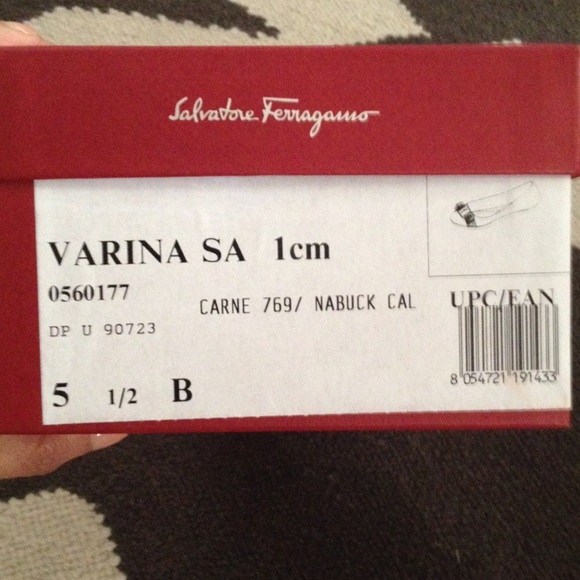 Salvatore Ferregamo Varina flats in sparkly nude - Picture 4 of 4