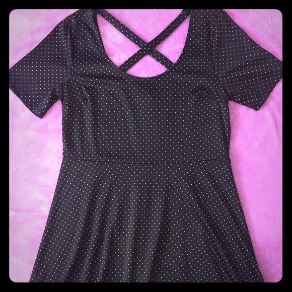 NWT H&M polka dotted dress 👛
