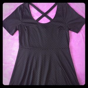 NWT H&M polka dotted dress 👛
