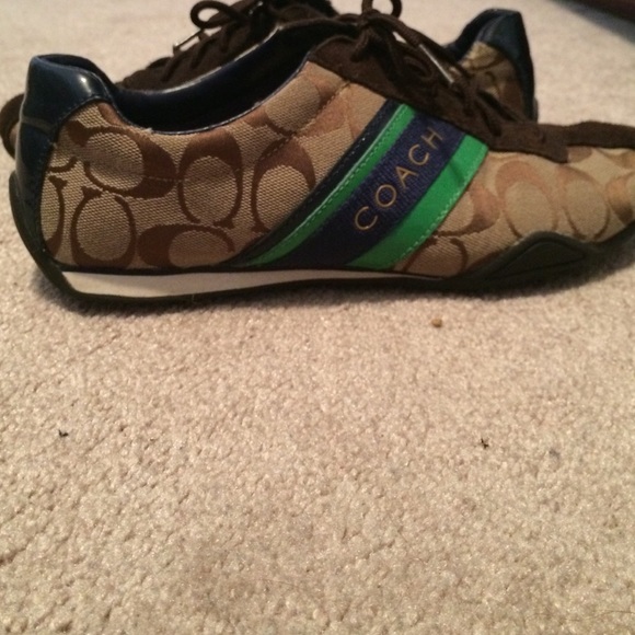 Authentic coach shoes - Picture 1 of 3