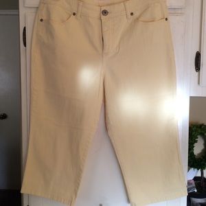 Pastel yellow capris