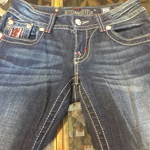 Miss Me Jeans - Picture 2 of 2