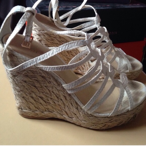 Shoe bundle