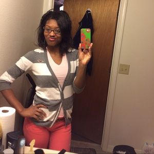 Hollister Cardigan