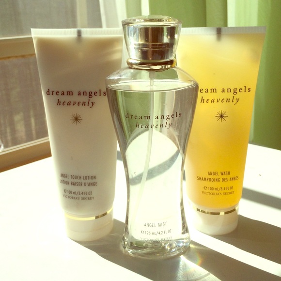 Victoria's Secret dream angels heavenly collection