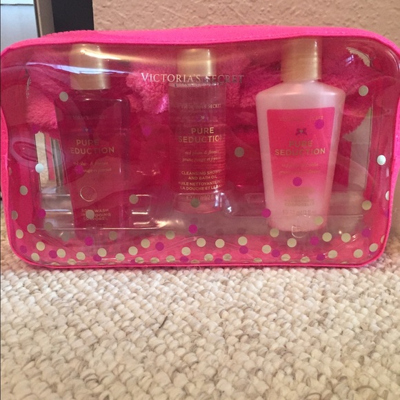 Brand new pure seduction spa kit