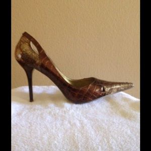 Heels-never worn