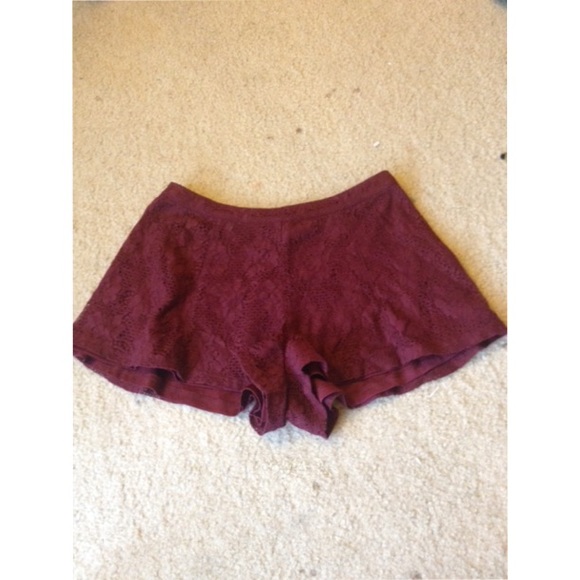 XS F21 Maroon Lace Flowy Shorts