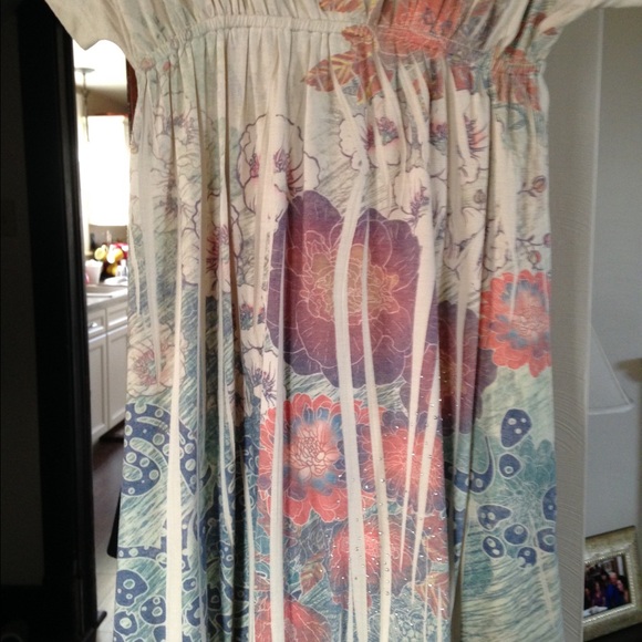 Baby doll cream colored dress - Picture 2 of 4