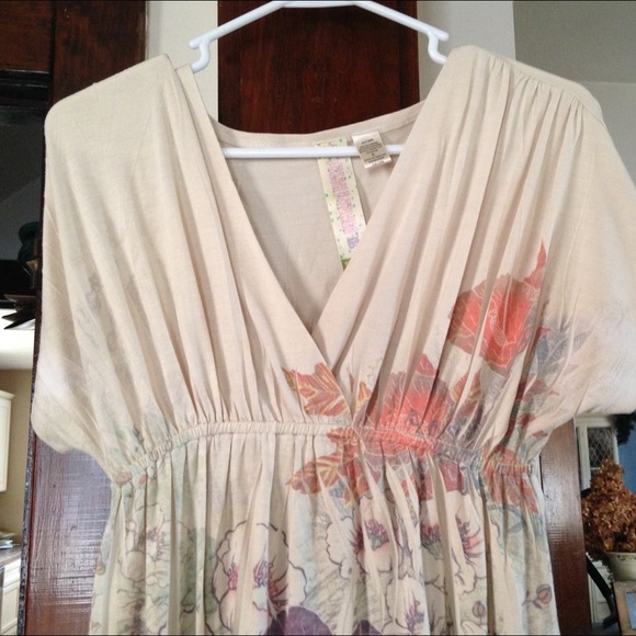 Baby doll cream colored dress - Picture 4 of 4