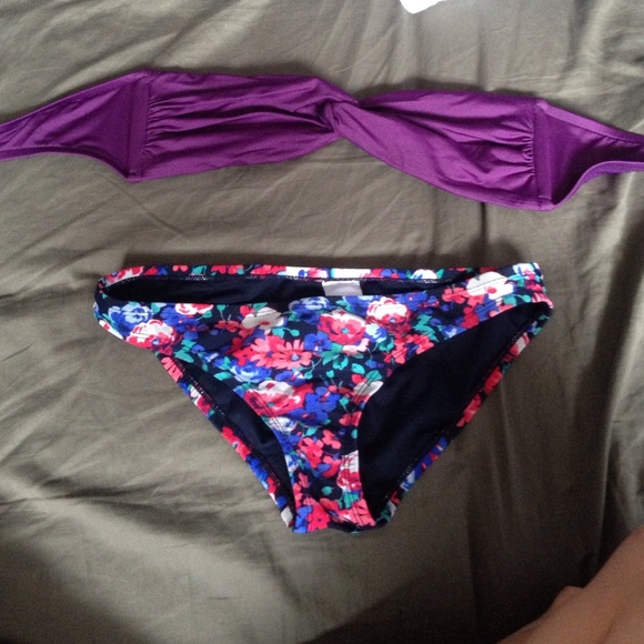 Swim suit