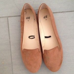 SOLD Slip on camel colored flats