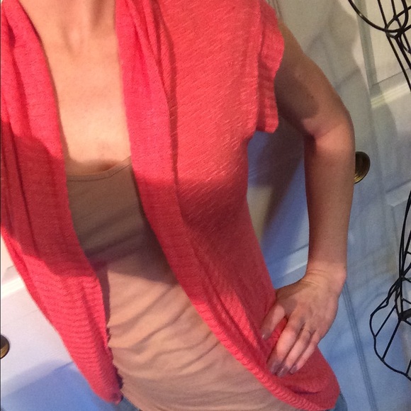 Pink Top - Picture 3 of 3