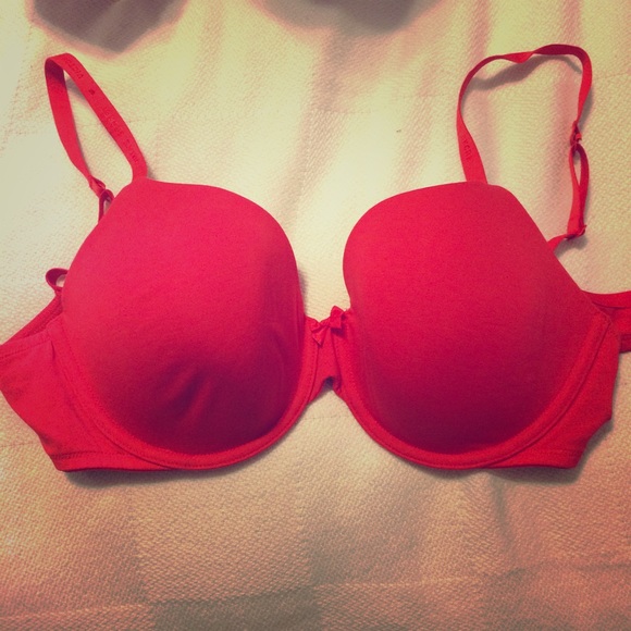 Red VS bra 36 D