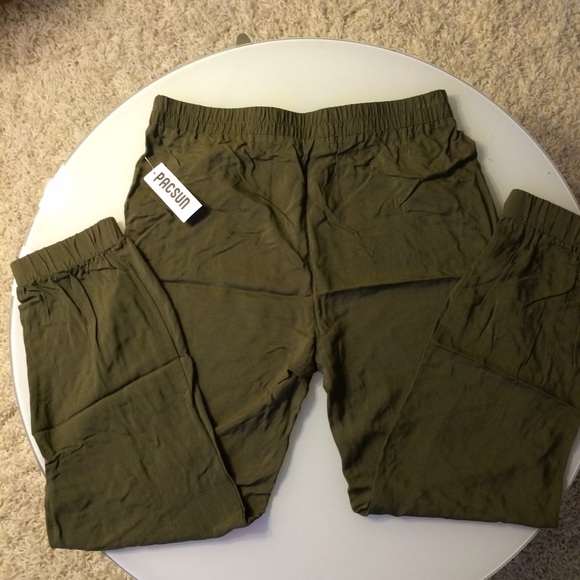 PacSun Olive Green Jogger Pangs